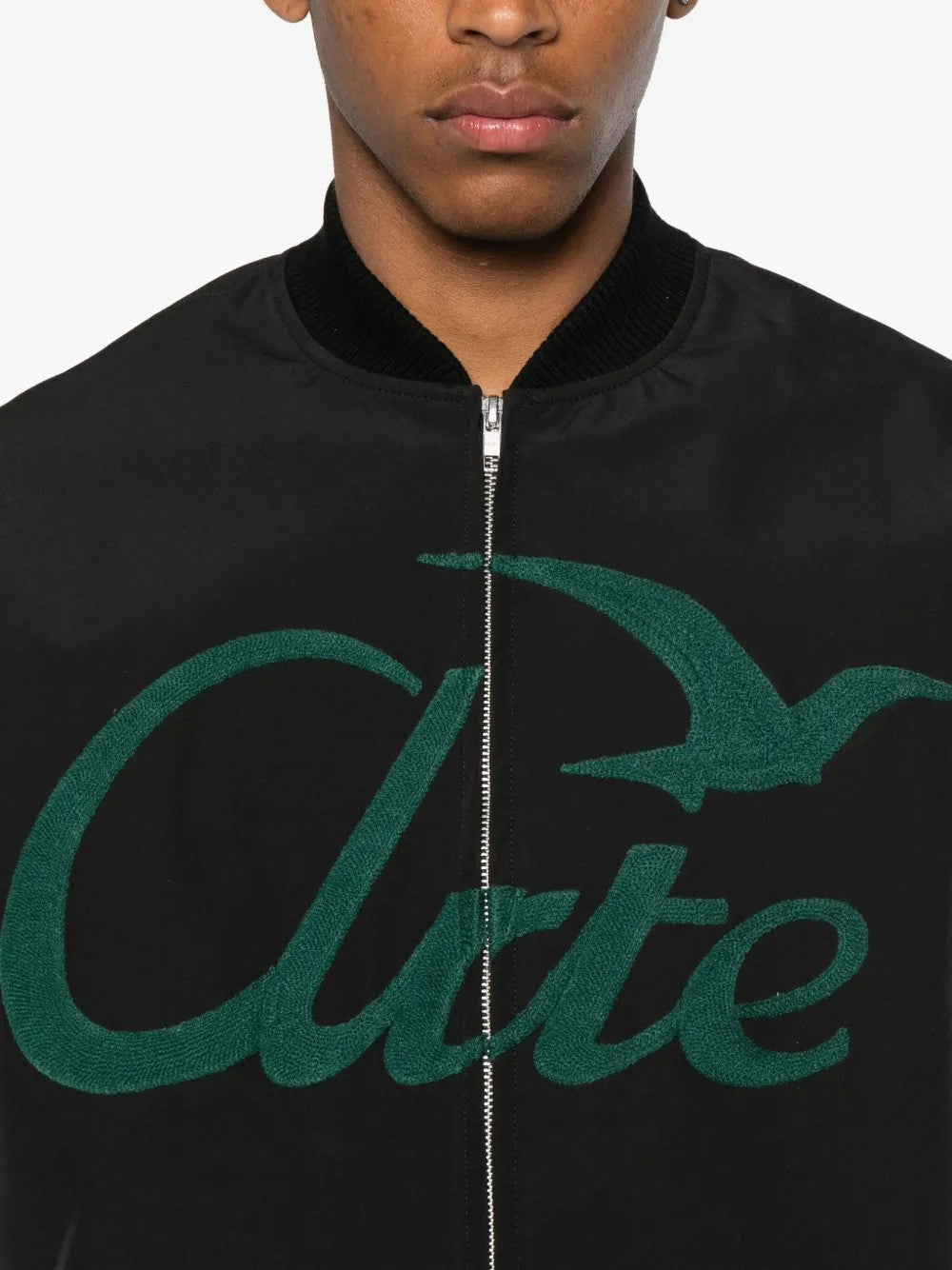 BOMBER Nero Arte