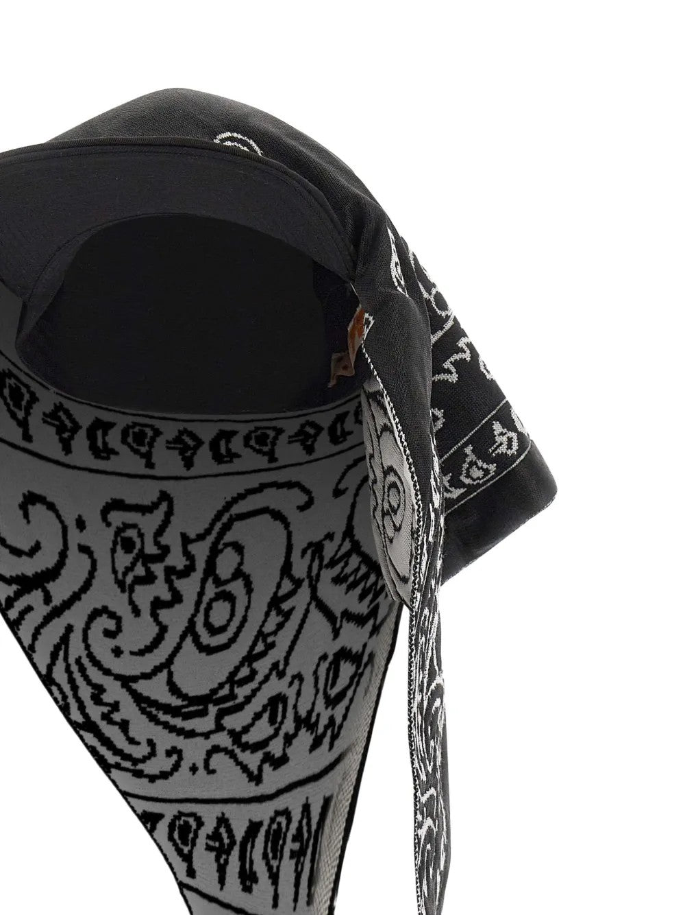 CAPPELLO  Nero Pdf