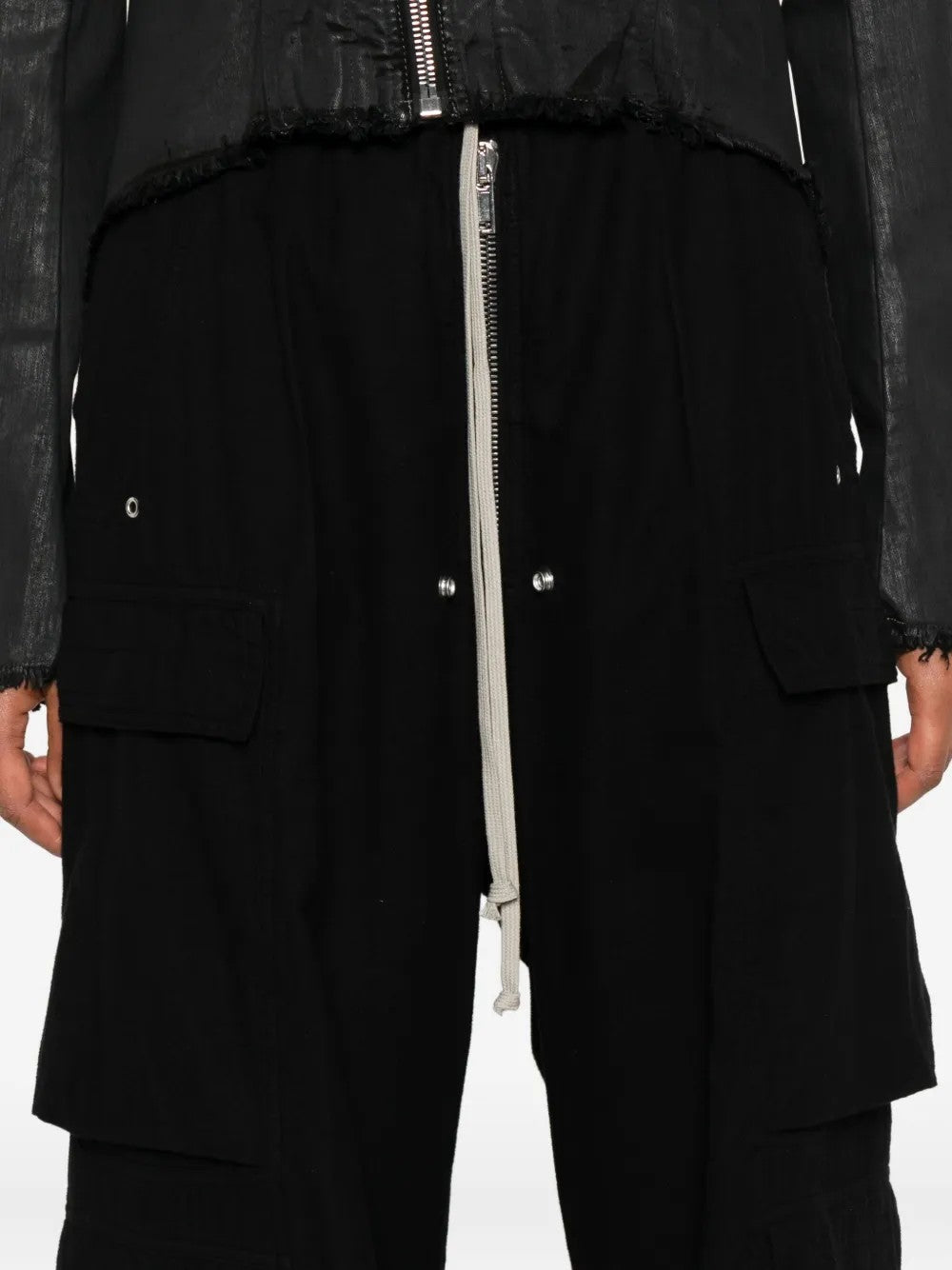 PANTALONE Nero Drkshdw
