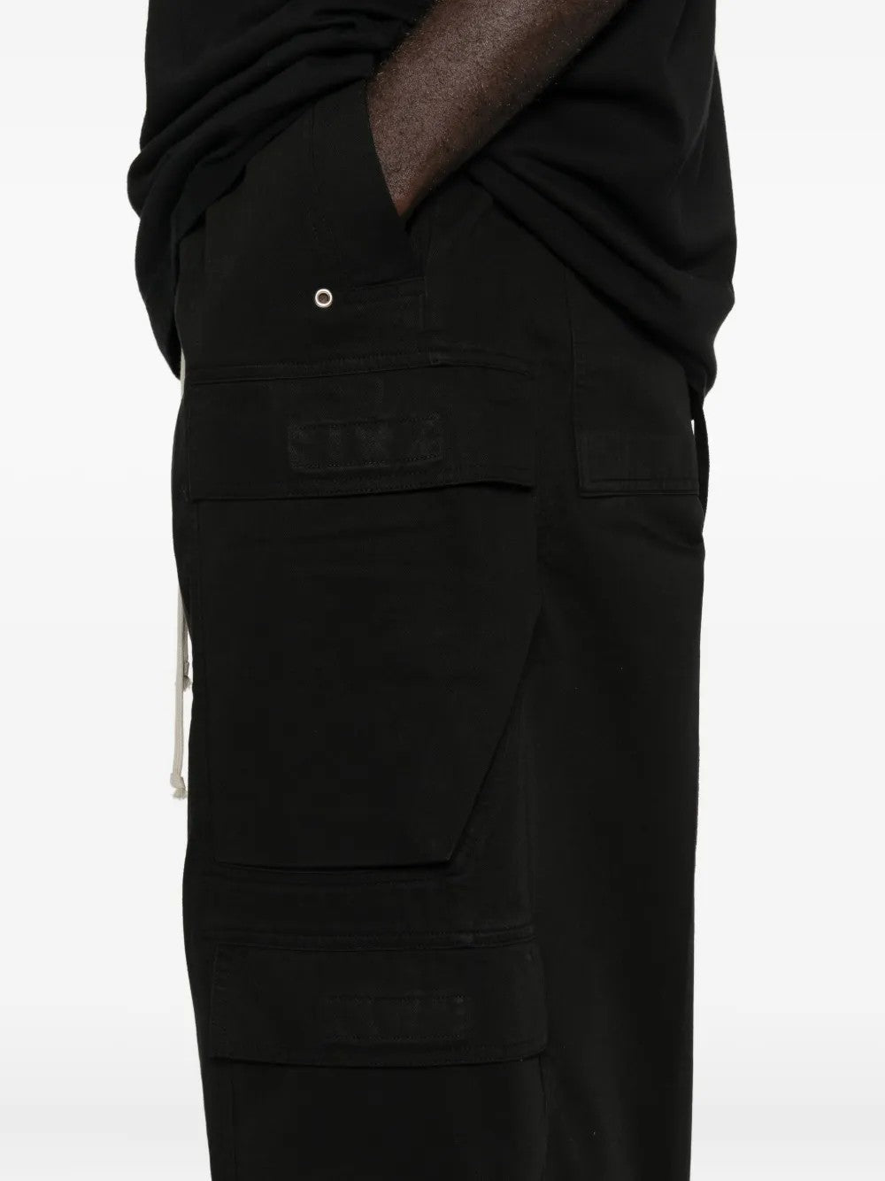 PANTALONE Nero Drkshdw
