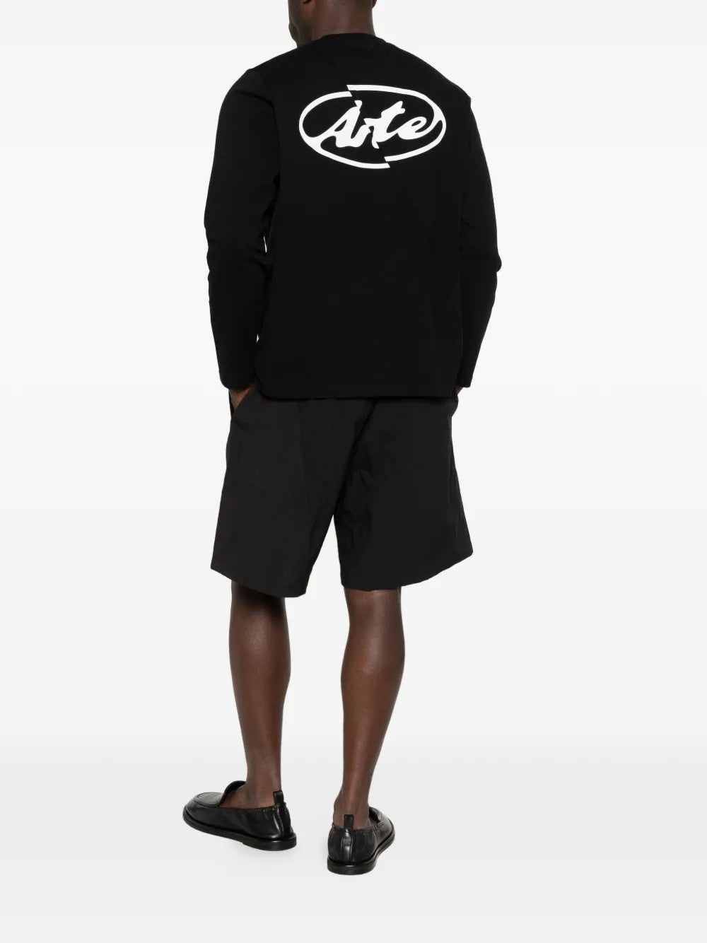 MAGLIA Nero Arte